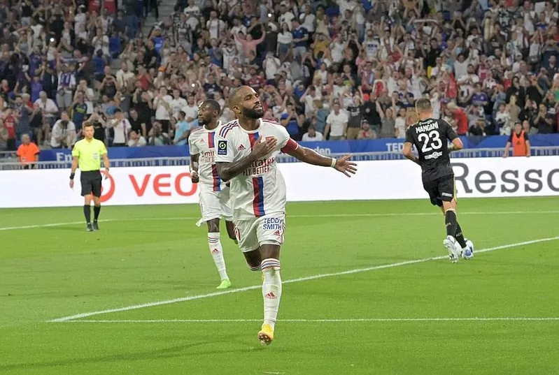 Nhận định soi kèo châu Á - Lens vs Lyon